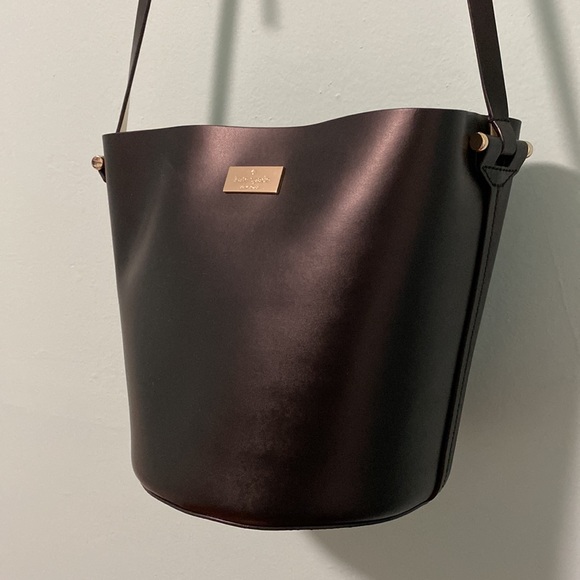 Kate Spade bucket bag - Picture 2 of 11